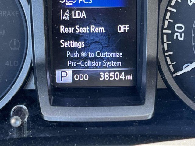 2023 Toyota Tacoma 4WD TRD Off Road