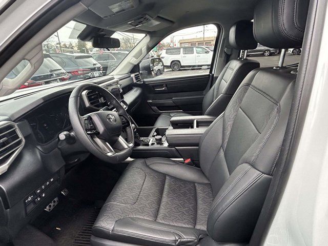 2023 Toyota Tundra 4WD SR5