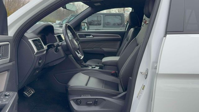 2023 Volkswagen Atlas Cross Sport 3.6L V6 SEL 4MOTION 2023 Volkswagen Atlas Cross Sport 3.6L V6 SEL 4MOTION