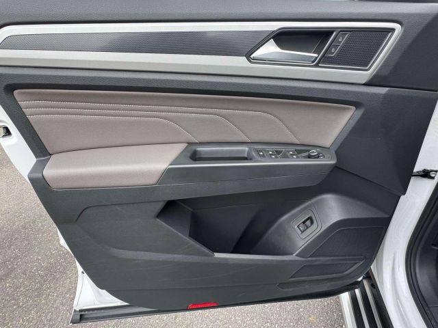 2023 Volkswagen Atlas Cross Sport 3.6L V6 SEL 4MOTION 2023 Volkswagen Atlas Cross Sport 3.6L V6 SEL 4MOTION