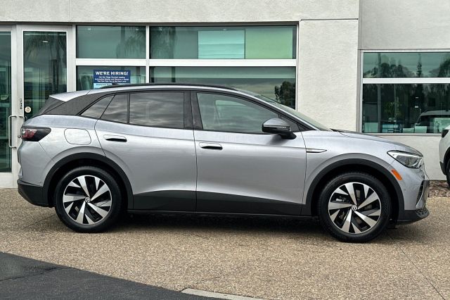 2023 Volkswagen ID.4 Pro