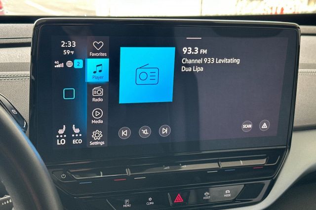 2023 Volkswagen ID.4 Pro