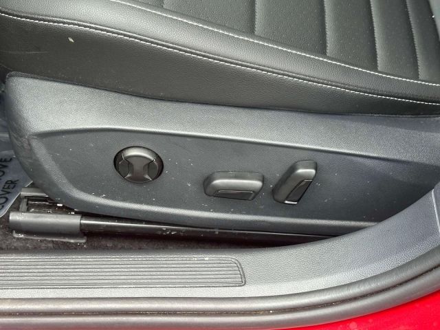 2023 Volkswagen Jetta SE Auto