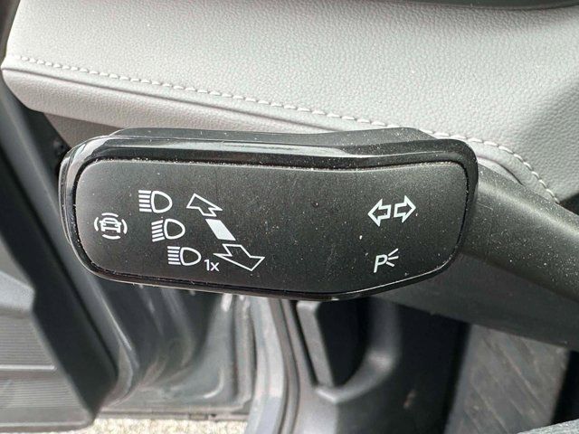 2023 Volkswagen Taos SEL