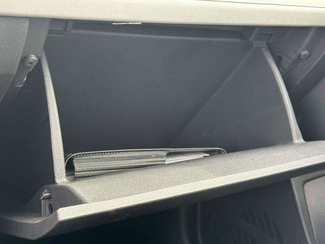 2023 Volkswagen Taos SEL