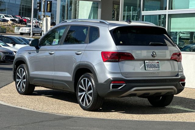 2023 Volkswagen Taos 1.5T SE