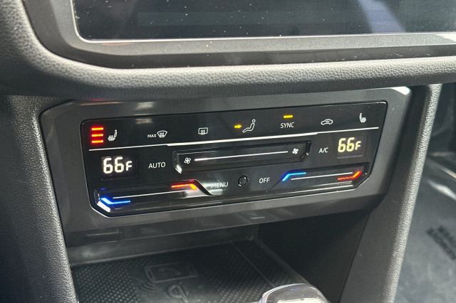 2023 Volkswagen Tiguan 2.0T SE 2023 Volkswagen Tiguan 2.0T SE