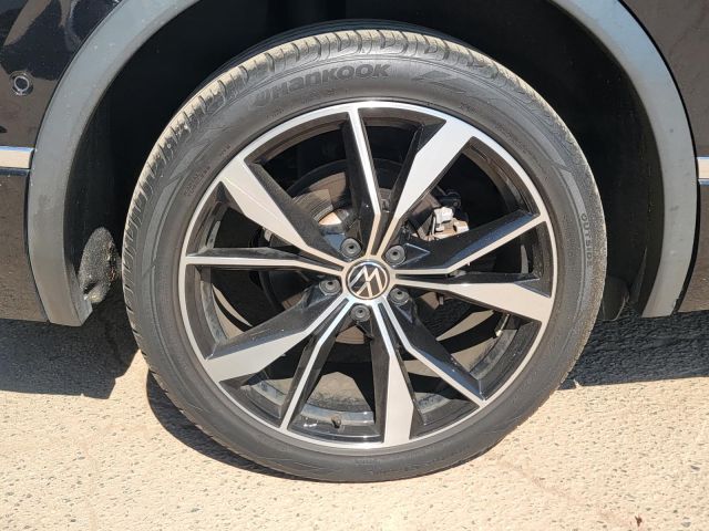 2023 Volkswagen Tiguan 2.0T SEL R-Line 4MOTION