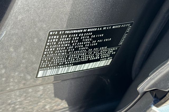 2023 Volkswagen Tiguan 2.0T SE R-Line Black