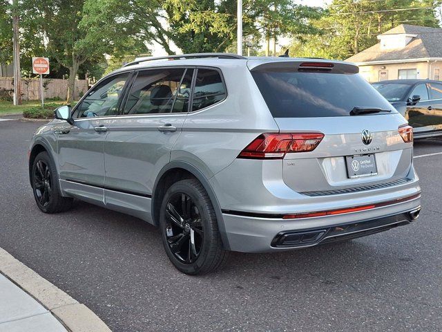 2023 Volkswagen Tiguan SE R-Line Black