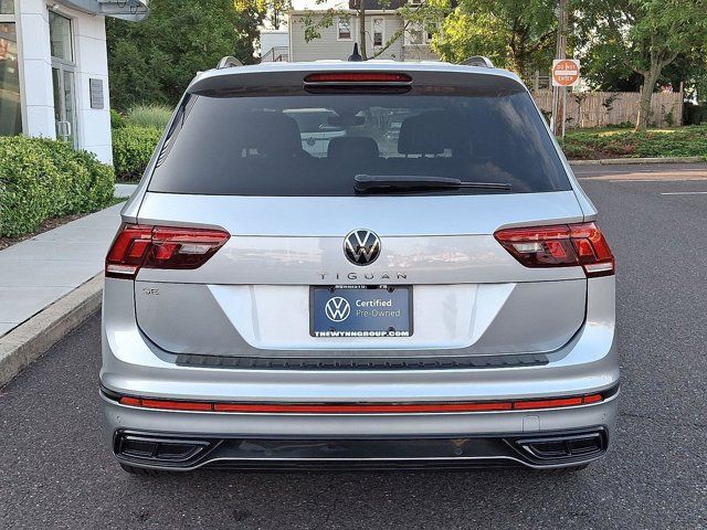2023 Volkswagen Tiguan SE R-Line Black