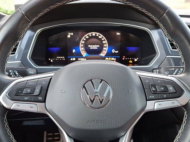 2023 Volkswagen Tiguan SE R-Line Black