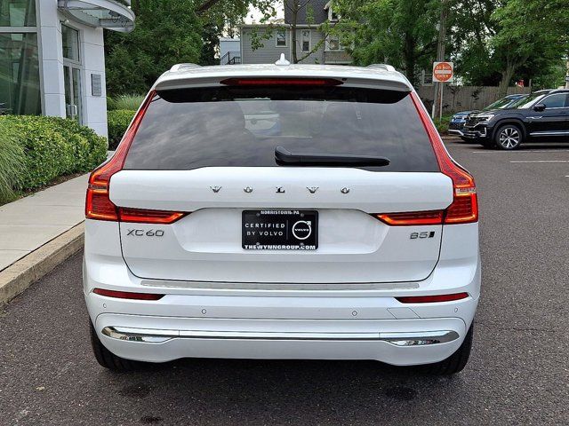 2023 Volvo XC60 Plus Bright Theme