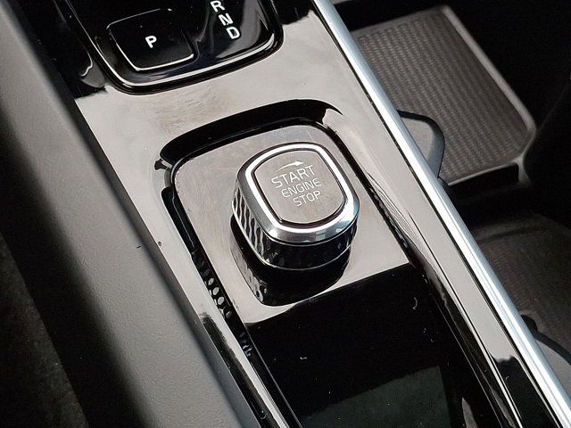 2023 Volvo XC60 Plus Bright Theme