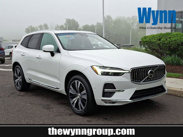 2023 Volvo XC60 Plus Bright Theme