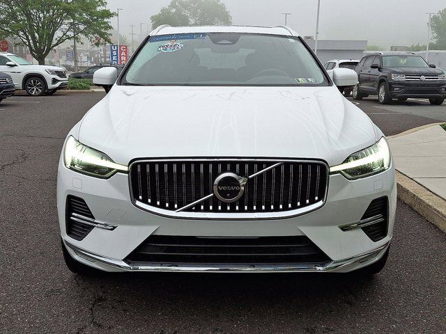 2023 Volvo XC60 Plus Bright Theme