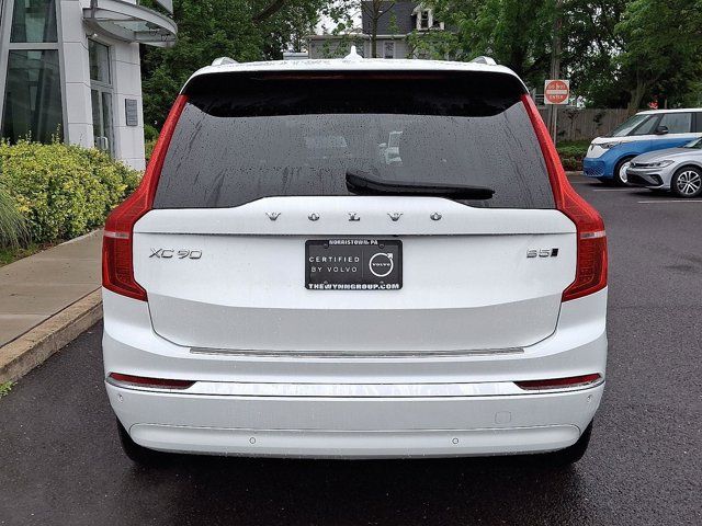 2023 Volvo XC90 Plus