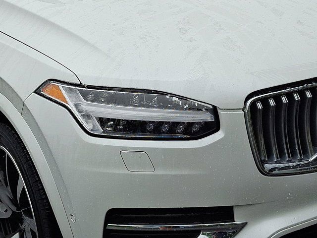 2023 Volvo XC90 Plus