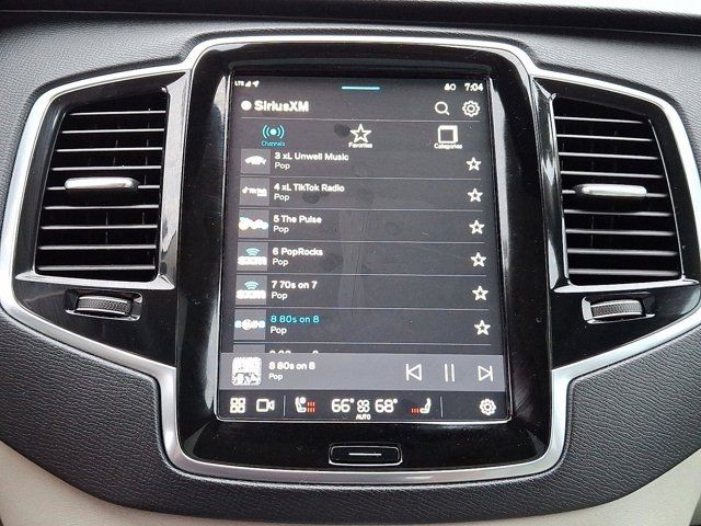 2023 Volvo XC90 Plus