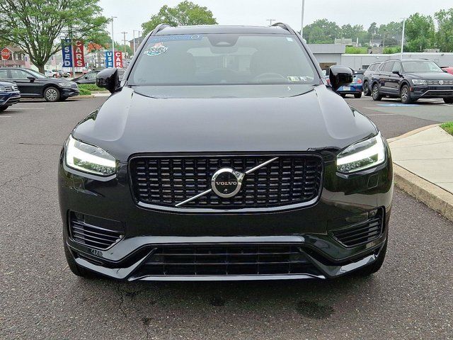2023 Volvo XC90 Recharge Plug-In Hybrid Ultimate Dark Theme