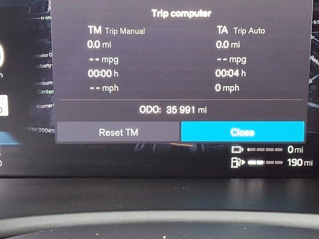 2023 Volvo XC90 Recharge Plug-In Hybrid Ultimate Dark Theme
