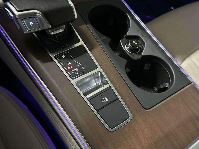 2024 Audi A6 Sedan Premium Plus 45 TFSI quattro