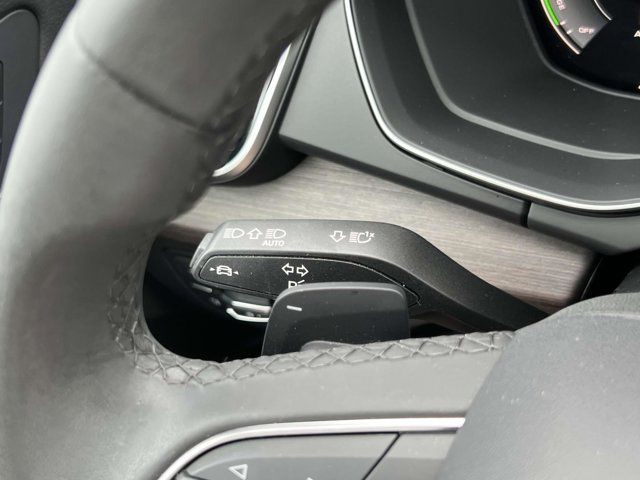 2024 Audi Q5 S line Premium Plus