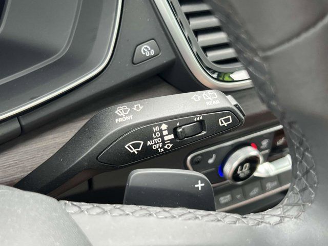 2024 Audi Q5 S line Premium Plus