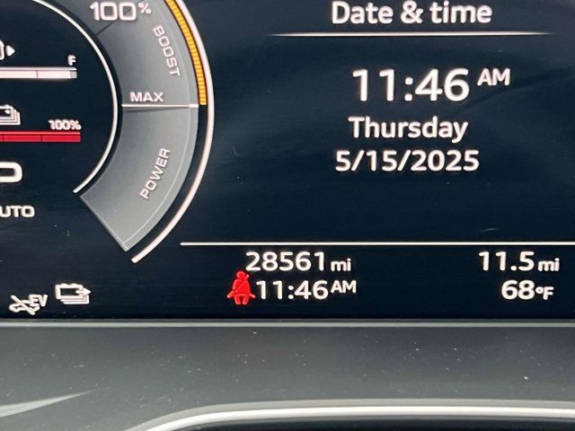 2024 Audi Q5 S line Premium Plus