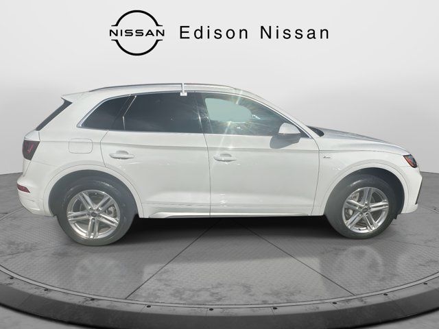 2024 Audi Q5 S line Premium Plus