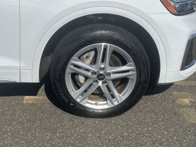 2024 Audi Q5 S line Premium Plus