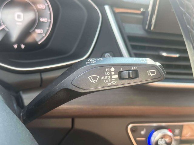 2024 Audi Q5 S line Premium Plus