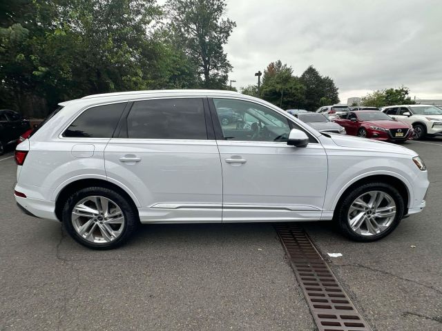 2024 Audi Q7 Premium Plus 55 TFSI quattro