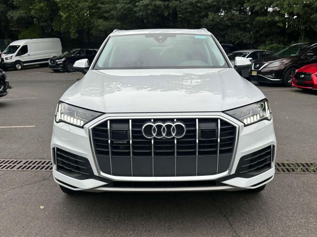 2024 Audi Q7 Premium Plus 55 TFSI quattro