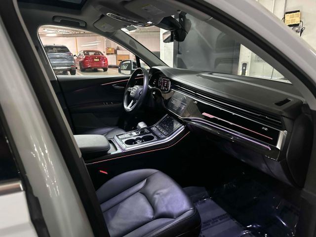2024 Audi Q7 Premium Plus 55 TFSI quattro