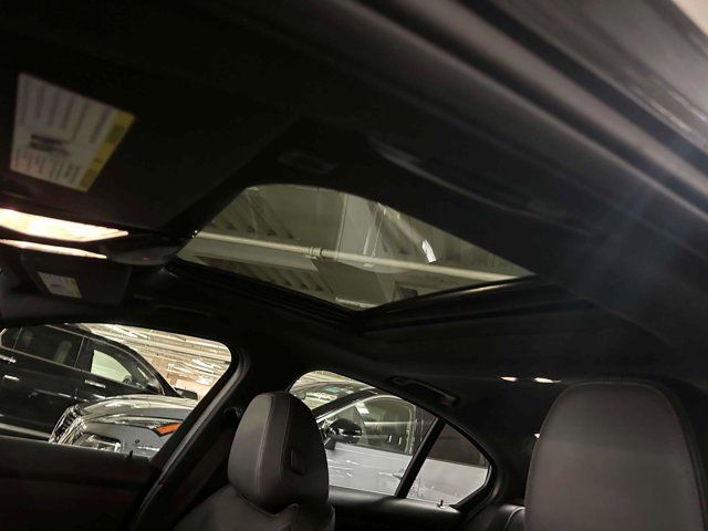 2024 BMW 3 Series 330i xDrive