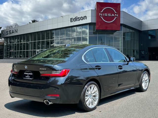2024 BMW 3 Series 330i xDrive Sedan