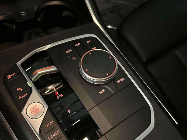 2024 BMW 3 Series 330i xDrive Sedan