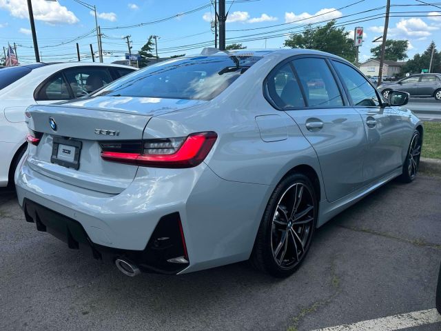 2024 BMW 3 Series 330i xDrive Sedan