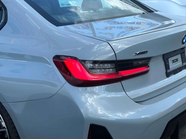 2024 BMW 3 Series 330i xDrive Sedan