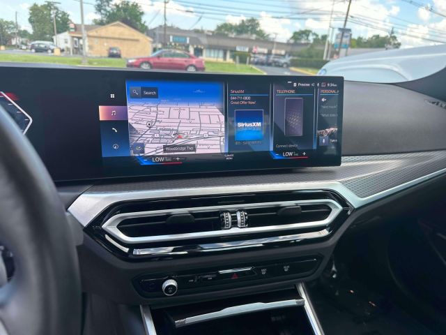 2024 BMW 3 Series 330i xDrive Sedan