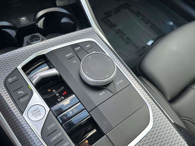 2024 BMW 3 Series 330i xDrive