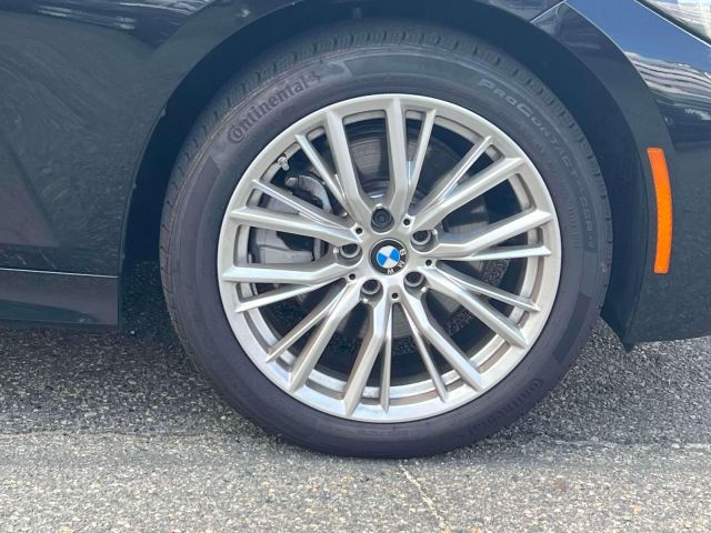 2024 BMW 3 Series 330i xDrive Sedan
