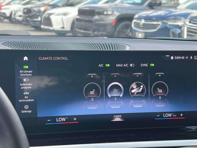 2024 BMW 3 Series 330i xDrive Sedan