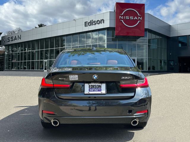 2024 BMW 3 Series 330i xDrive Sedan
