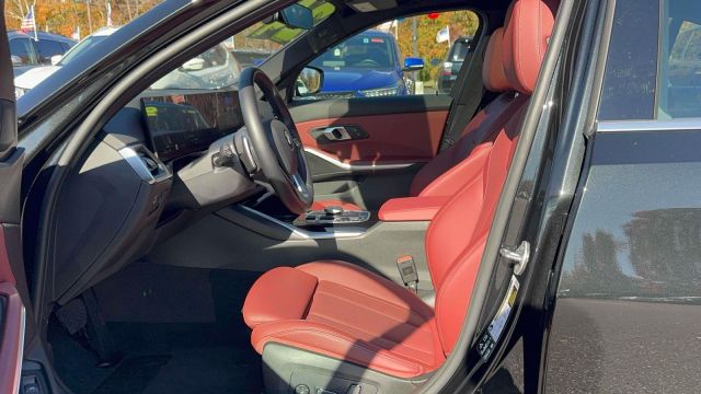 2024 BMW 3 Series 330i xDrive Sedan 2024 BMW 3 Series 330i xDrive Sedan