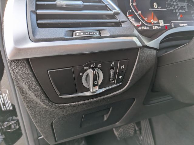 2024 BMW X3 sDrive30i 2024 BMW X3 sDrive30i