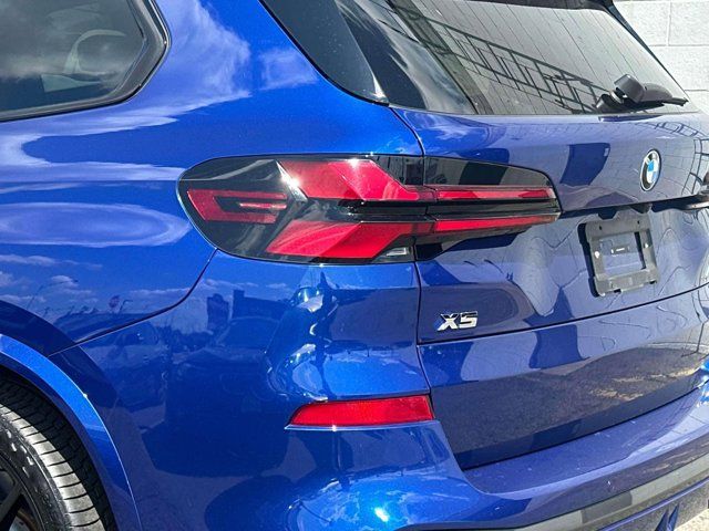2024 BMW X5 M60i