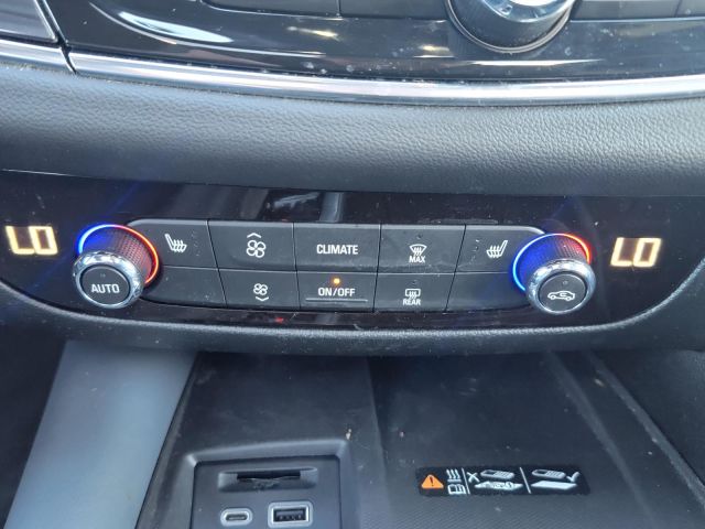 2024 Buick Enclave AWD 4dr Essence