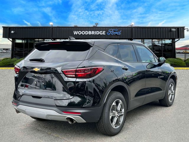 2024 Chevrolet Blazer AWD 4dr LT w/2LT